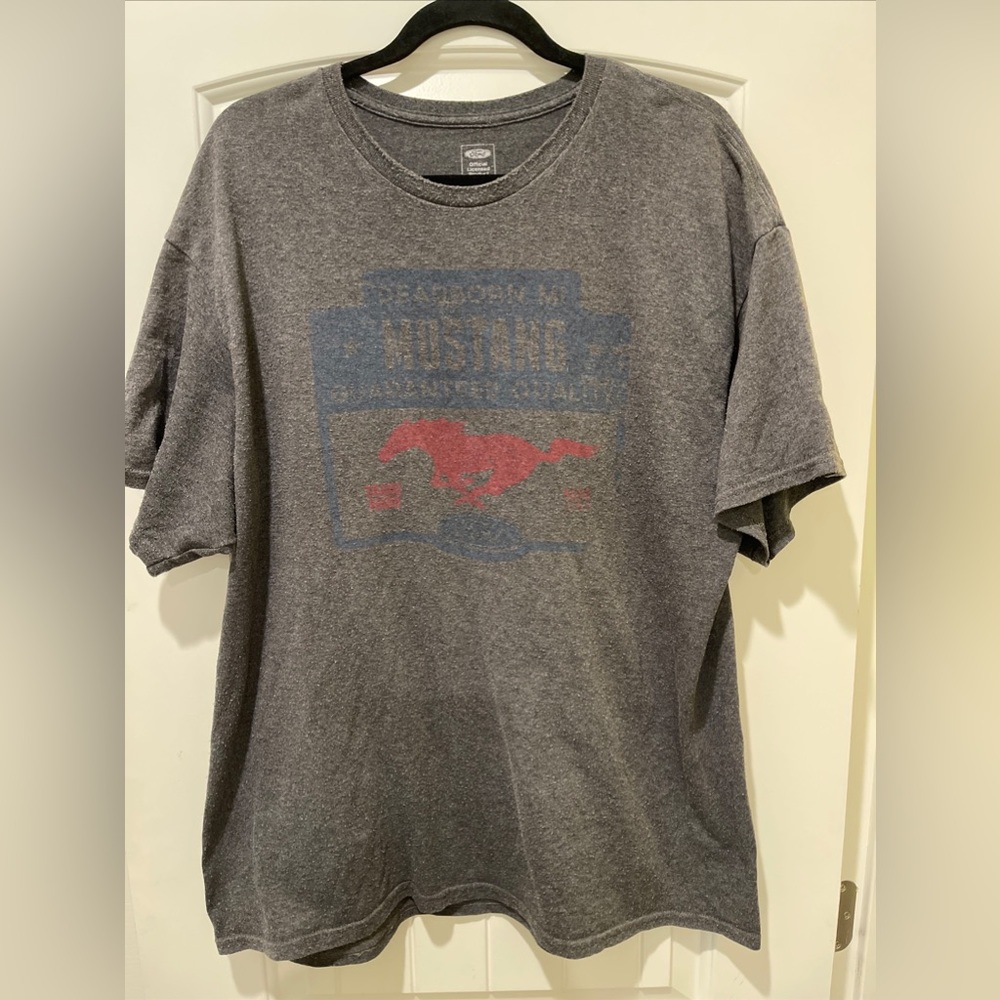 Men’s Ford Mustang XL T Shirt - Officially Licensed Product